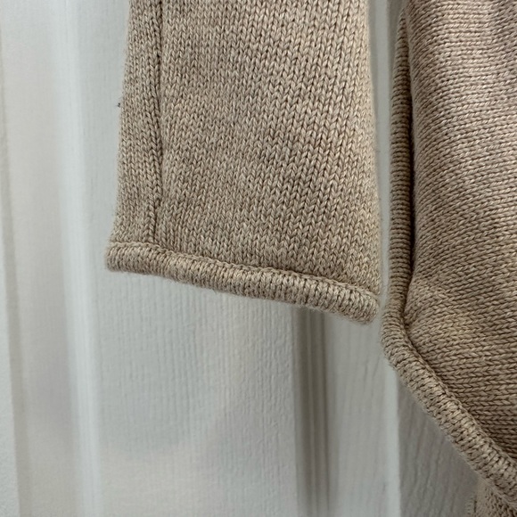 Michael Kors sweater. Medium. - Picture 7 of 11